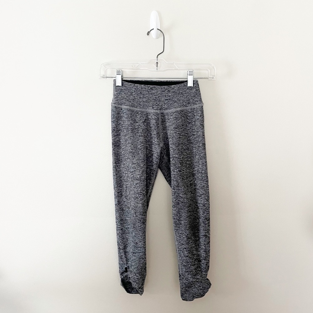Beyond Yoga Spacedye Keyhole Capri Leggings